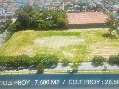 Terreno en Venta 85  mts Frente