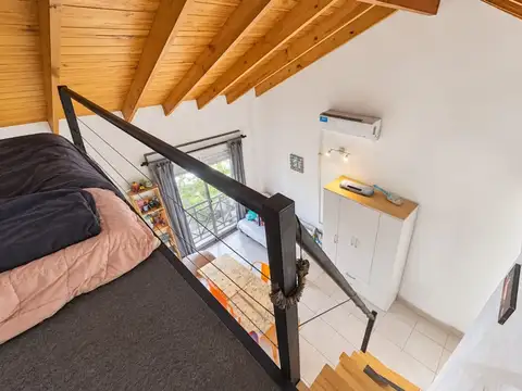 Depto Tipo Casa en Venta 25 años