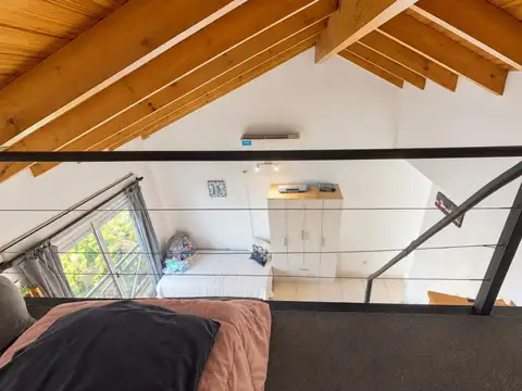 Depto Tipo Casa 2 ambientes con 1 baño