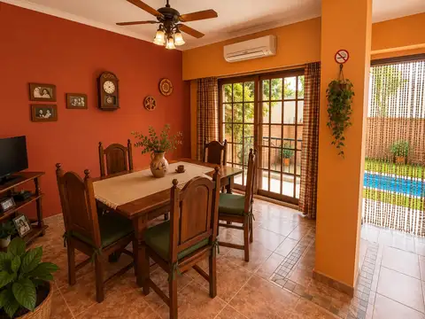Casa en Venta en Flores, USD 395.000