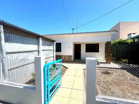 Alquiler casa en Pando 2 dormitorios