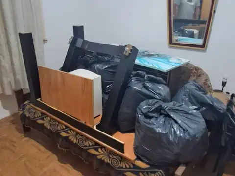 Casa y premoldeada en venta en Tablada