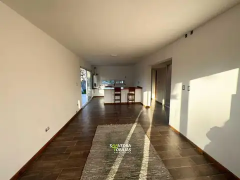 Casa 3 ambientes con 2 baños
