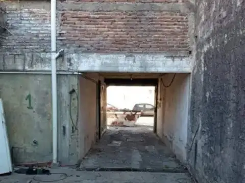Depósito en alquiler - 350Mts2 - La Plata