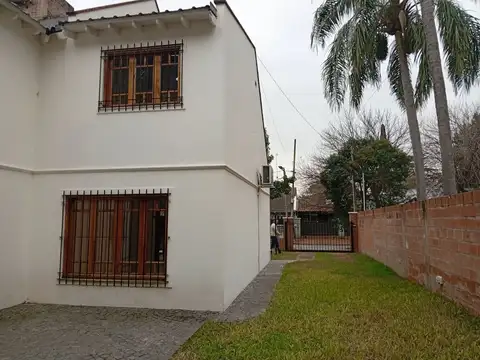 Casa en Alquiler al Norte