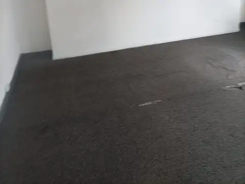 Departamento en alquiler en Villa Devoto  SEMIPISO  4 AMB AL FTE APTO PROFESIONAL