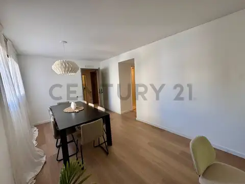 Departamento 4 ambientes con 2 baños