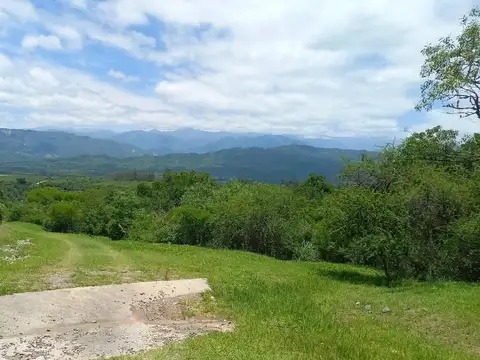 Terreno en Venta en Calderilla, USD 23.000