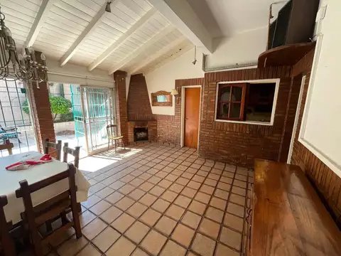 Casa en Venta en Mataderos, USD 289.000