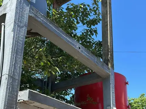 Galpon en Venta 80  mts Fondo