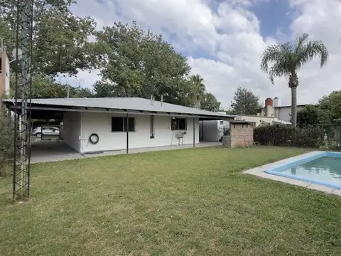 Casa en Funes con lote de 440 m² pileta y gran potencial de ampliación