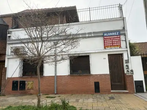 Depto Tipo Casa en Venta de 3 ambientes