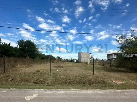 Terreno en Venta 25  mts Fondo