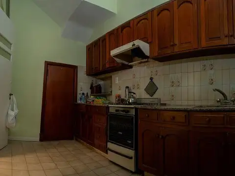 Venta Casa u Oficina 7 ambientes Av. 59 Necochea