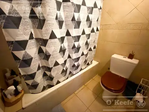 Casa en venta en Barrio El Carmencito, Guillermo E Hudson.- Apta Crédito.- Oportunidad