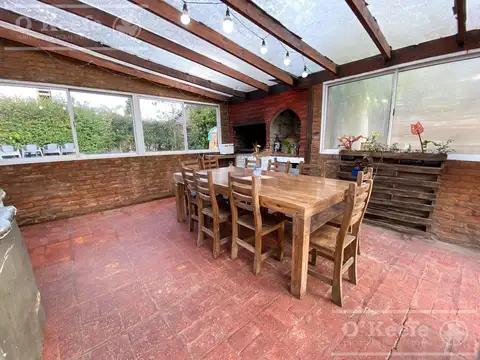 Casa 4 ambientes con 3 baños