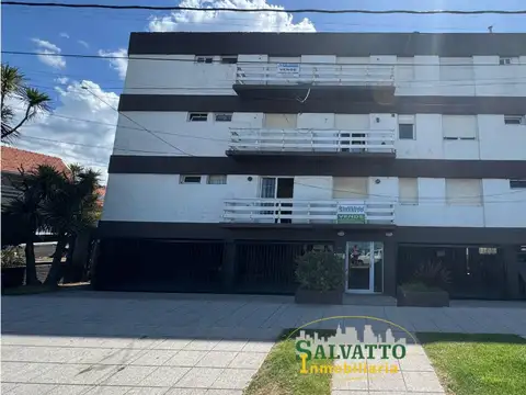 Avenida De Los Trabajadores 4800, Piso 1