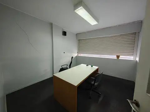 48 e/ 5 y 6 500, Piso 1