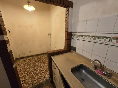 Depto Tipo Casa en Venta 56 años