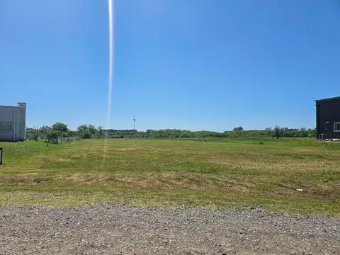 Terreno en Venta en La Elina, USD 18.000
