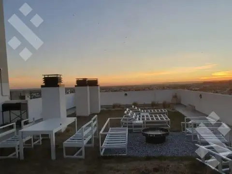 Alquiler Dpto 118 m2 - 1 dorm con Terraza propia y cochera. Centro de Neuquén