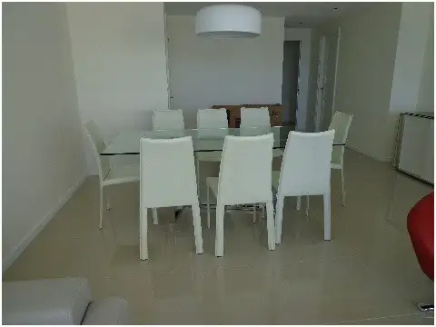 Departamento 4 ambientes con 3 baños