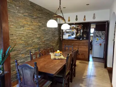 Casa en Venta en Don Torcuato, USD 165.000