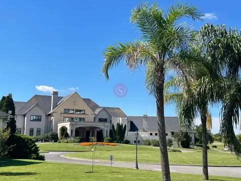 Casa en Venta en Pilar Golf, Pilar
