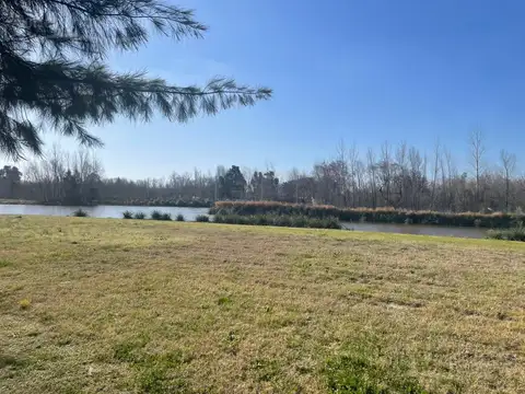Terreno en venta al rio - El Naudir