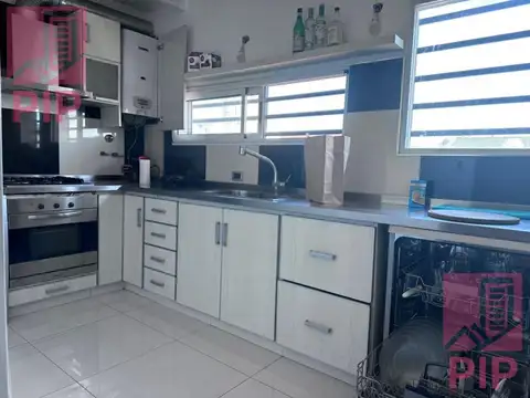 Depto Tipo Casa en Venta en El Palomar, USD 85.000