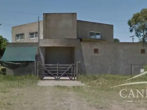 Av. Domingo Repetto   500