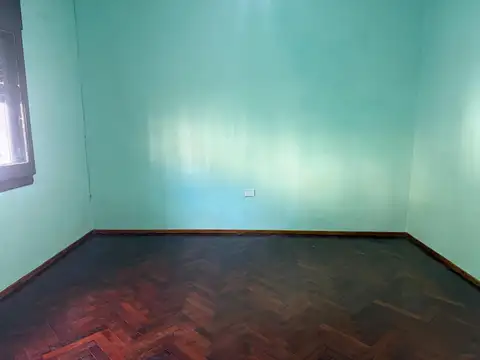 Depto Tipo Casa 2 ambientes con 1 baño