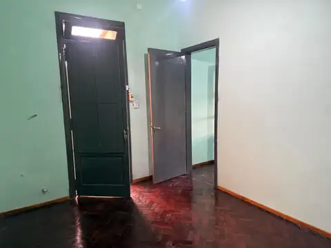 Depto Tipo Casa en Alquiler de 1 dormitorio