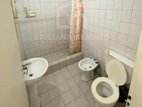 Departamento en Alquiler en Moron Sur, $ 380.000