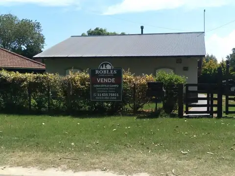 Casa estilo campo en Mar Chiquita.