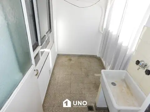 Maipú 900, Piso 12