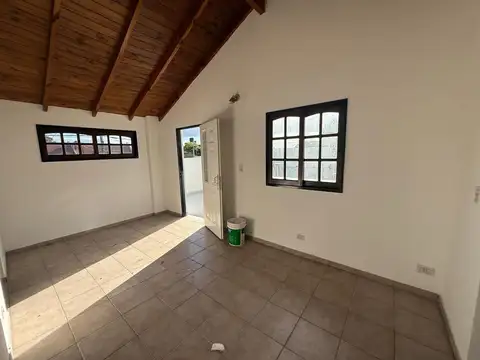 Villarroel 6167 , Piso 2