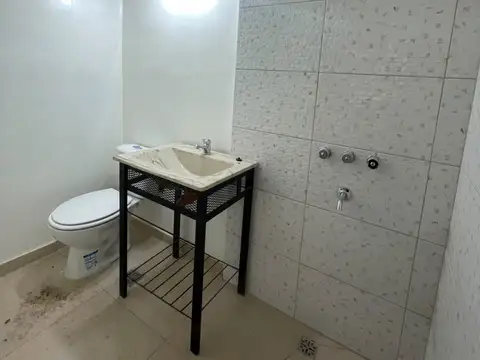 Departamento en Alquiler en Haedo, $ 600.000