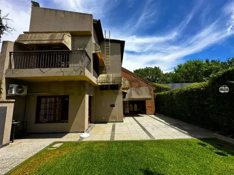 Casa en Venta en City Bell, USD 280.000