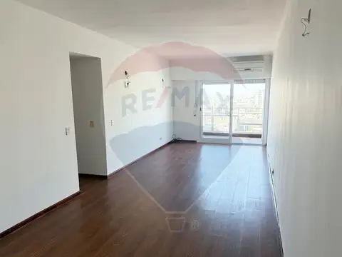 CABALLITO VENTA 4 AMBIENTES LUMINOSO CON COCHERA