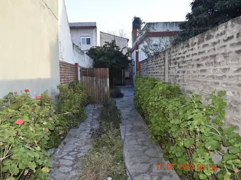 Casa en Venta en Moron Sur, USD 55.000