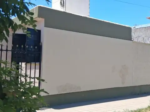 Casa en Venta en Godoy Cruz, USD 69.000