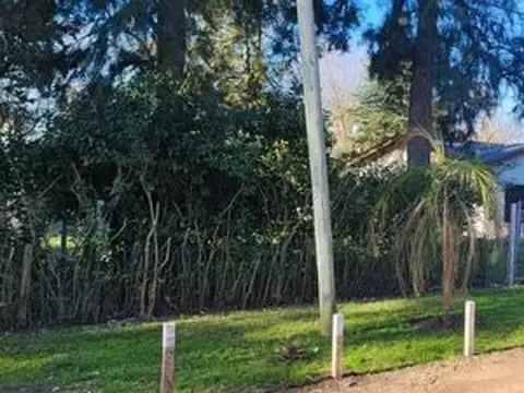 Terreno en Venta en Barrio Parque Leloir, USD 82.000