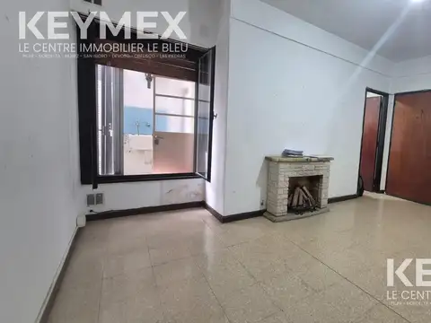 Depto Tipo Casa en Venta 50 años