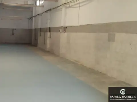 Galpón en Alquiler en Mataderos, CABA