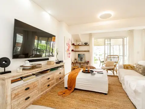 Departamento en Alquiler con 2 cocheras