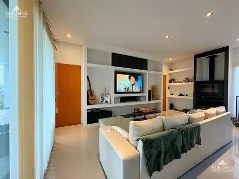 Casa en Venta en La Plata, USD 165.000