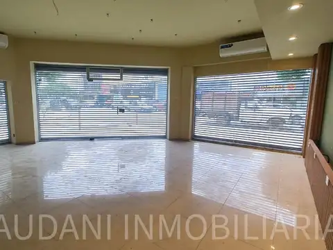 ALQUILER LOCAL 120M2 IMPECABLE s/EXPENSAS