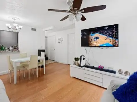 Departamento en Venta con 1 cocheras