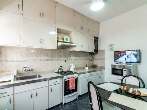 Casa 3 ambientes con 2 baños
